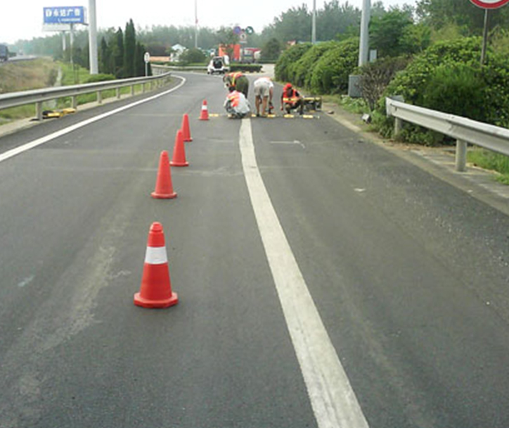 交通道路设施